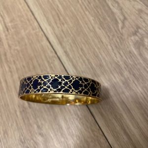 C. Wonder bangle bracelet